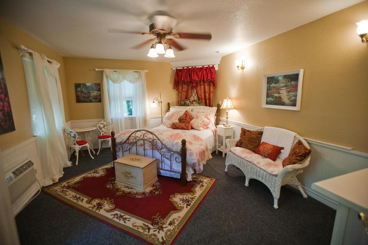 Bed And Breakfast On White Rock Creek 韦科 外观 照片